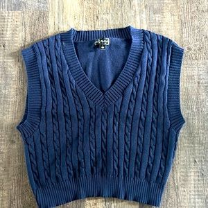 Navy Sweatervest Size Large